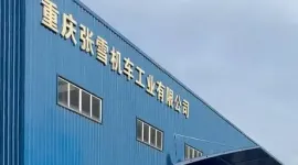 张雪哽咽：大家可能觉得我捐得有点多，这些钱对张雪机车来说没有决定作用，但对灾区的人民来说有非常大的作用