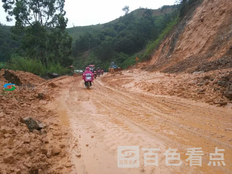 国道324线K2076.500 (隆林县沙梨乡)路段恢复通车.webp