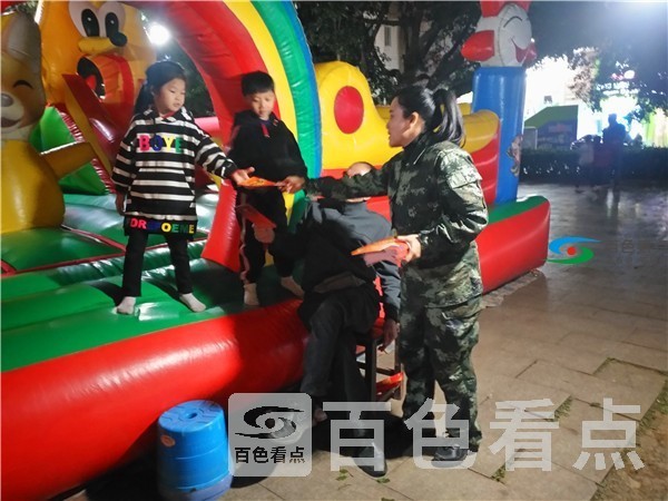 发放宣传资料（四）.jpg