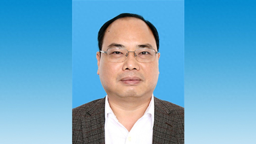 郑杰忠已任广西地矿局党组书记