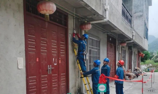 德保今年将更换2.78万户电能表，全面启动老旧非标计量装置改造项目