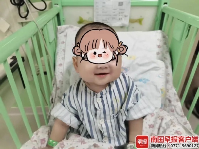 百色一8月龄女婴外出遭虫咬命悬一线，医生诊断为脓毒血症、多器官衰竭，经多次抢救全身换血
