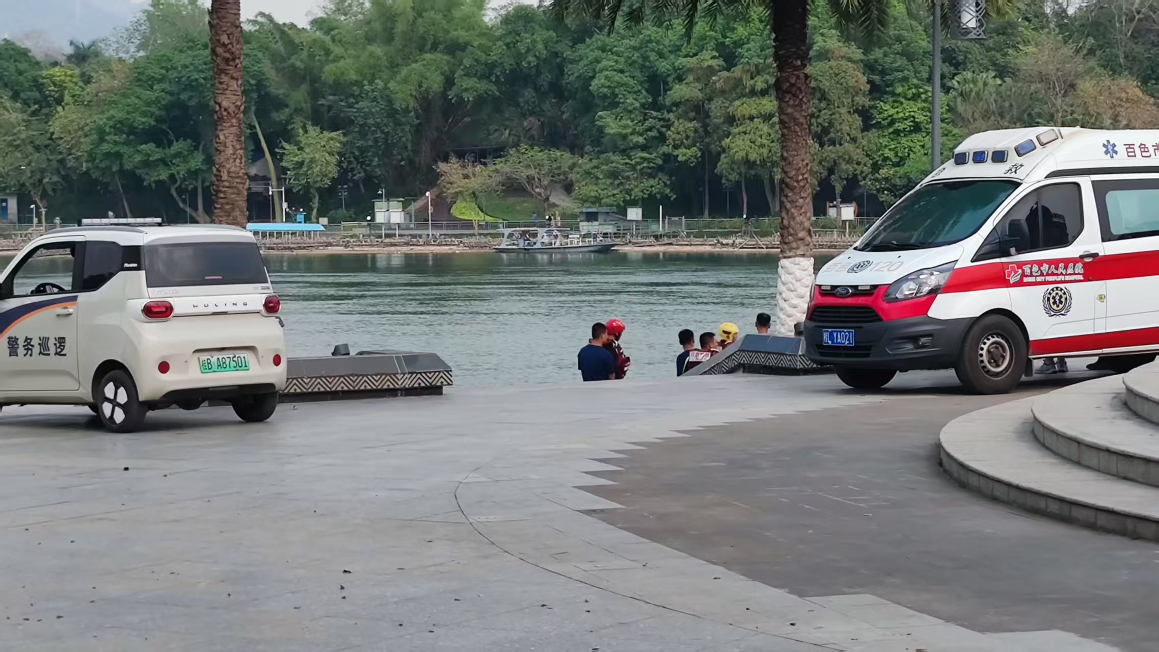 听说百色大码头今天收了两个小孩，是不是真的啊，家长注意啊